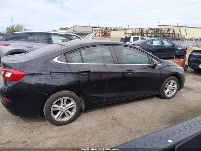 46219165 :رقم المزاد ، 1G1BE5SM0H7173584 vin ، 2017 Chevrolet Cruze Lt Auto مزاد بيع