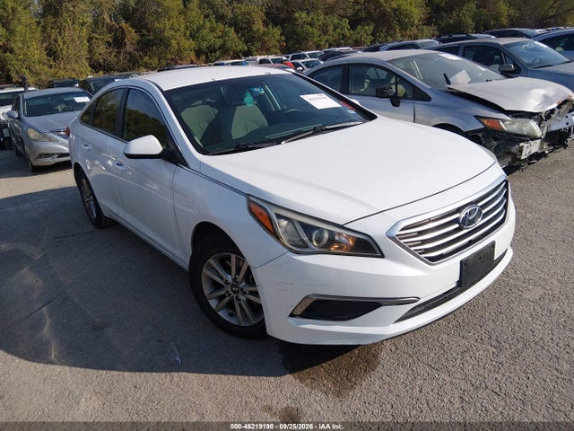 Hyundai SONATA SE 2016 5NPE24AFXGH292151 main image