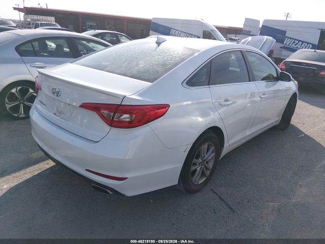 Hyundai SONATA SE 2016 5NPE24AFXGH292151 Image 4
