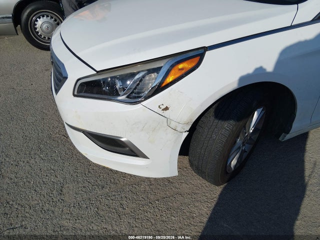 Hyundai SONATA SE 2016 5NPE24AFXGH292151 Image 6