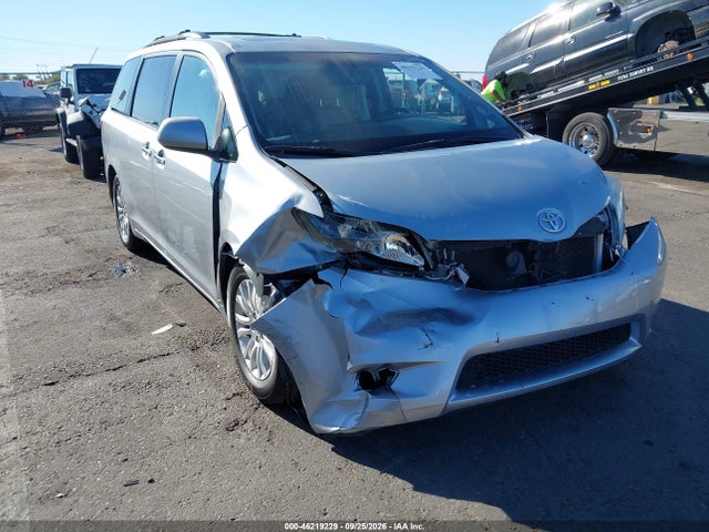 Auction sale of the 2015 Toyota Sienna Xle Premium 8 Passenger, vin: 5TDYK3DC2FS677558, lot number: 46219229