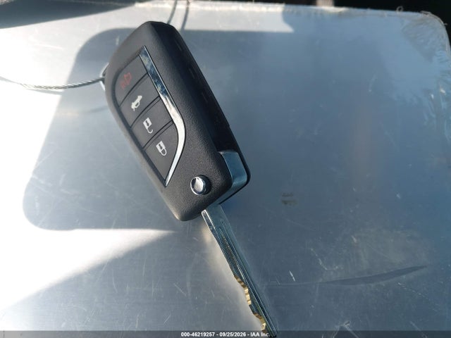 Toyota COROLLA LE 2015 2T1BURHE2FC404806 Image 11