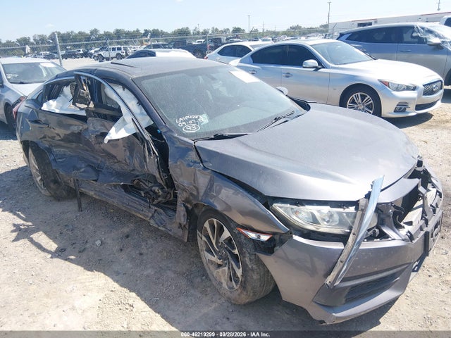 Продажа на аукционе авто 2017 Honda Civic Ex, vin: 19XFC2F79HE004911, номер лота: 46219299