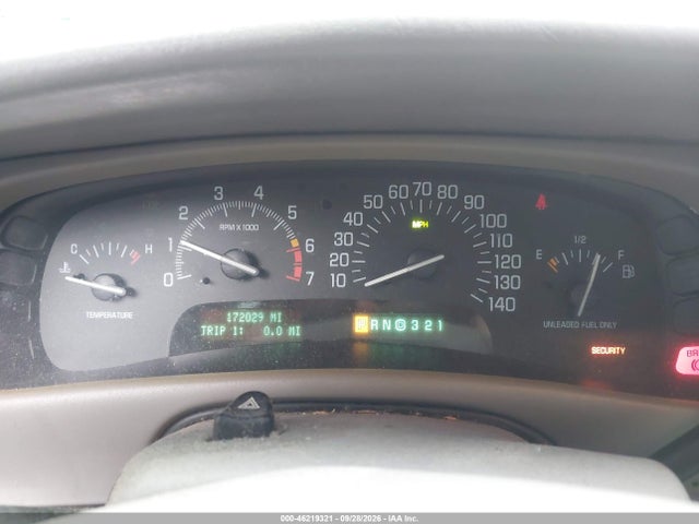46219321 :رقم المزاد ، 1G4CW52K5Y4141945 vin ، 2000 Buick Park Avenue مزاد بيع