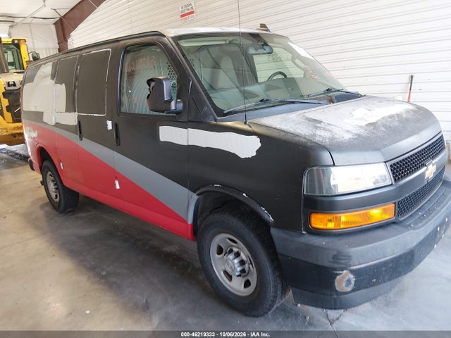 46219333 :رقم المزاد ، 1GCWGAFP3K1143862 vin ، 2019 Chevrolet Express 2500 Work Van مزاد بيع
