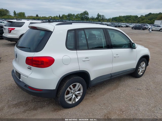 46219353 :رقم المزاد ، WVGBV7AX5HK009092 vin ، 2017 Volkswagen Tiguan 2.0t/2.0t S مزاد بيع