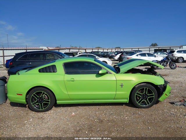 Ford Mustang V6 Premium 2014 1ZVBP8AM4E5313502 Image 13