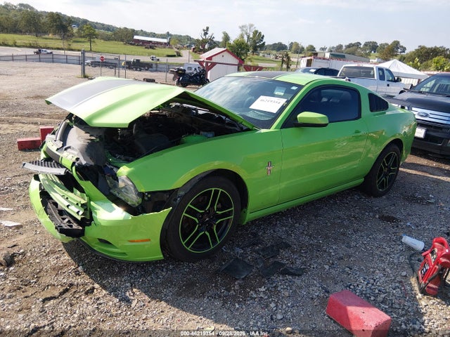 Ford Mustang V6 Premium 2014 1ZVBP8AM4E5313502 Image 2