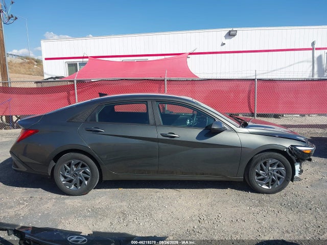 Продаж на аукціоні авто 2024 Hyundai Elantra Hybrid Blue, vin: KMHLM4DJ9RU104726, номер лоту: 46219370