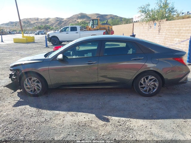 Продаж на аукціоні авто 2024 Hyundai Elantra Hybrid Blue, vin: KMHLM4DJ9RU104726, номер лоту: 46219370