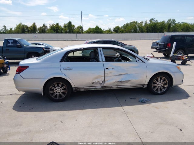 46219397 :رقم المزاد ، 4T1BK3DB9AU358171 vin ، 2010 Toyota Avalon Limited مزاد بيع