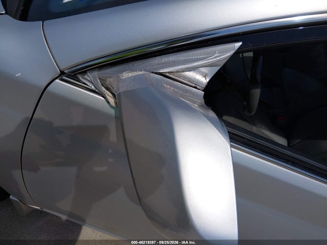 46219397 :رقم المزاد ، 4T1BK3DB9AU358171 vin ، 2010 Toyota Avalon Limited مزاد بيع