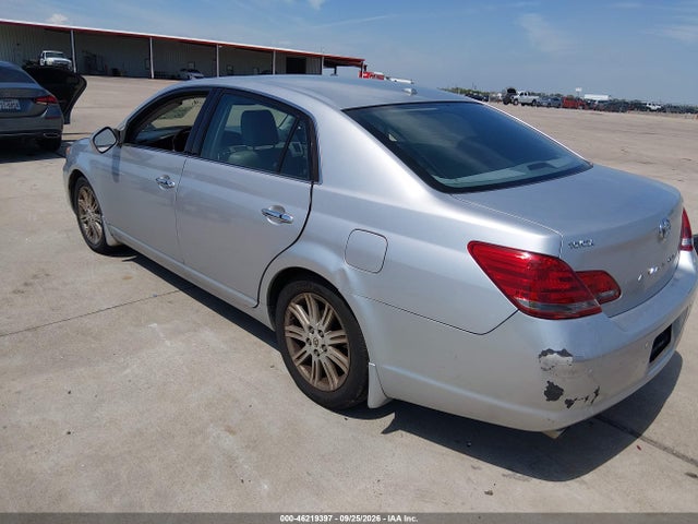 46219397 :رقم المزاد ، 4T1BK3DB9AU358171 vin ، 2010 Toyota Avalon Limited مزاد بيع