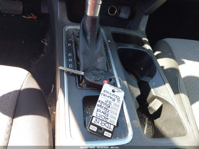 Продажа на аукционе авто 2017 Ford Escape Se, vin: 1FMCU0GD0HUA76764, номер лота: 46219409