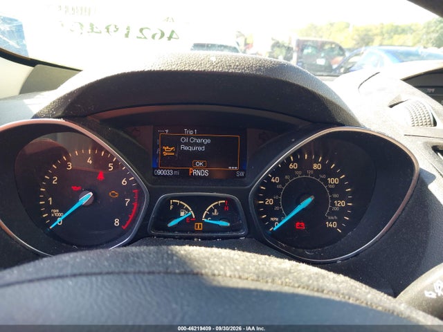 Продажа на аукционе авто 2017 Ford Escape Se, vin: 1FMCU0GD0HUA76764, номер лота: 46219409