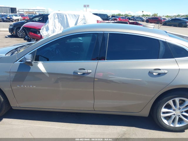Chevrolet MALIBU LT 2018 1G1ZD5ST7JF249483 Image 15