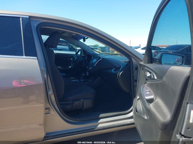Chevrolet MALIBU LT 2018 1G1ZD5ST7JF249483 Image 5