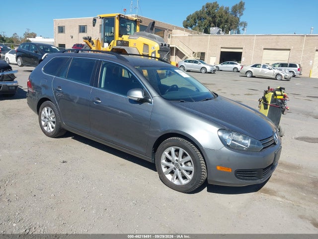 46219491 :رقم المزاد ، 3VWPP7AJ4CM629043 vin ، 2012 Volkswagen Jetta Sportwagen 2.5l Se مزاد بيع