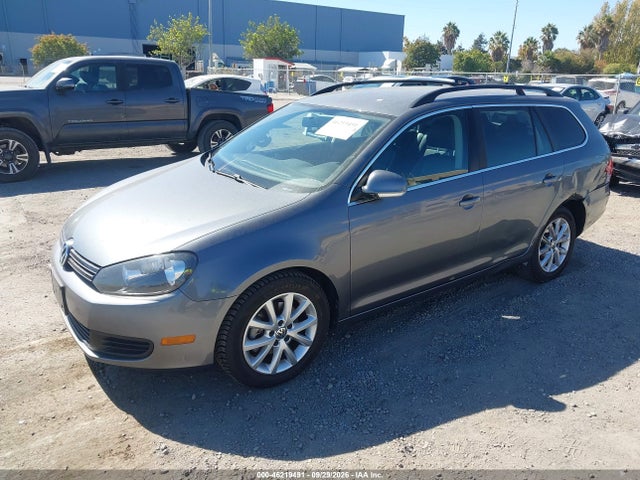 46219491 :رقم المزاد ، 3VWPP7AJ4CM629043 vin ، 2012 Volkswagen Jetta Sportwagen 2.5l Se مزاد بيع