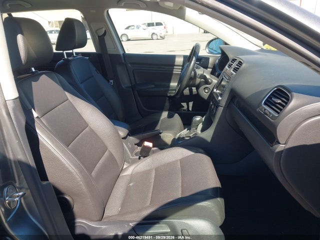 46219491 :رقم المزاد ، 3VWPP7AJ4CM629043 vin ، 2012 Volkswagen Jetta Sportwagen 2.5l Se مزاد بيع