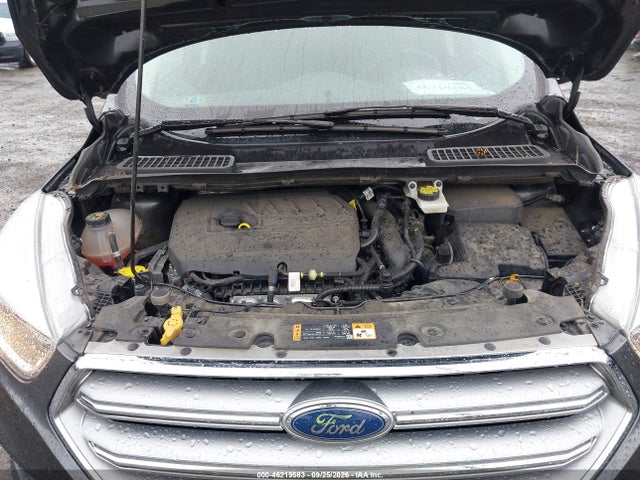 2017 Ford Escape Se მანქანა იყიდება აუქციონზე, vin: 1FMCU9GD5HUE18486, აუქციონის ნომერი: 46219583