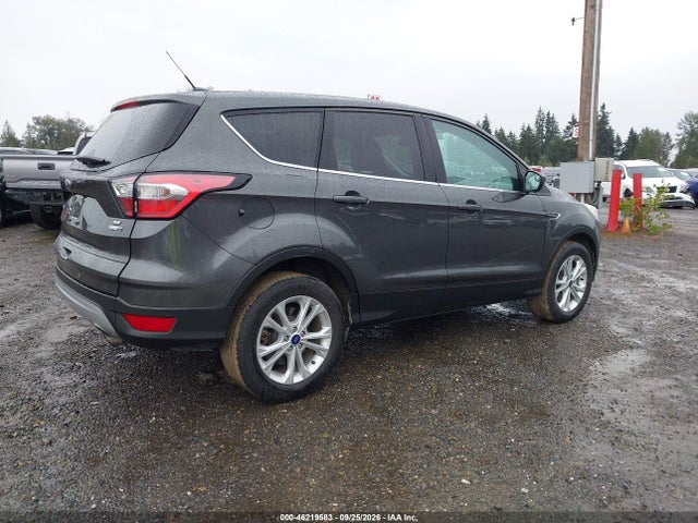 2017 Ford Escape Se მანქანა იყიდება აუქციონზე, vin: 1FMCU9GD5HUE18486, აუქციონის ნომერი: 46219583
