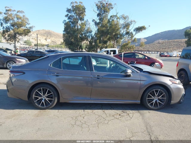 46219601 :رقم المزاد ، 4T1G11AK6PU792140 vin ، 2023 Toyota Camry Se مزاد بيع