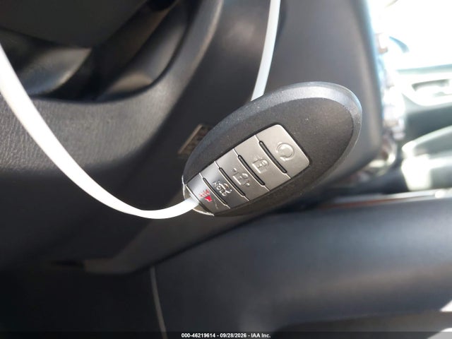 Продаж на аукціоні авто 2017 Nissan Pathfinder Platinum, vin: 5N1DR2MN8HC619119, номер лоту: 46219614