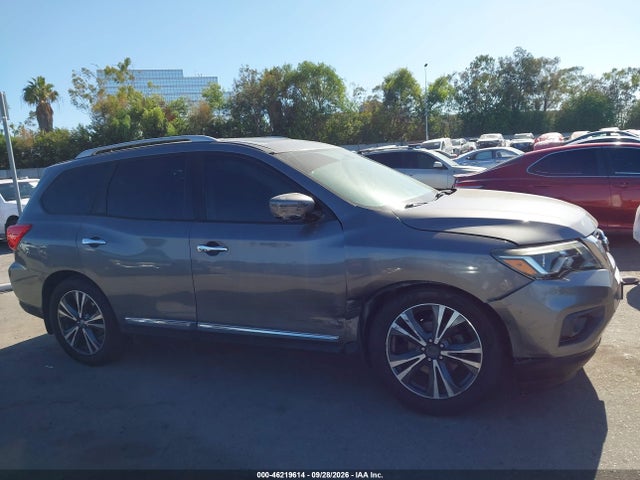 Продаж на аукціоні авто 2017 Nissan Pathfinder Platinum, vin: 5N1DR2MN8HC619119, номер лоту: 46219614