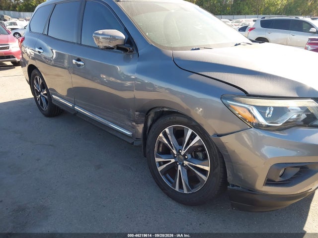 Продаж на аукціоні авто 2017 Nissan Pathfinder Platinum, vin: 5N1DR2MN8HC619119, номер лоту: 46219614