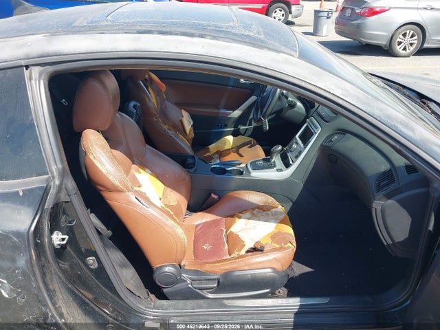2010 Hyundai Genesis 3.8 Grand Touring მანქანა იყიდება აუქციონზე, vin: KMHHU6KHXAU024843, აუქციონის ნომერი: 46219643