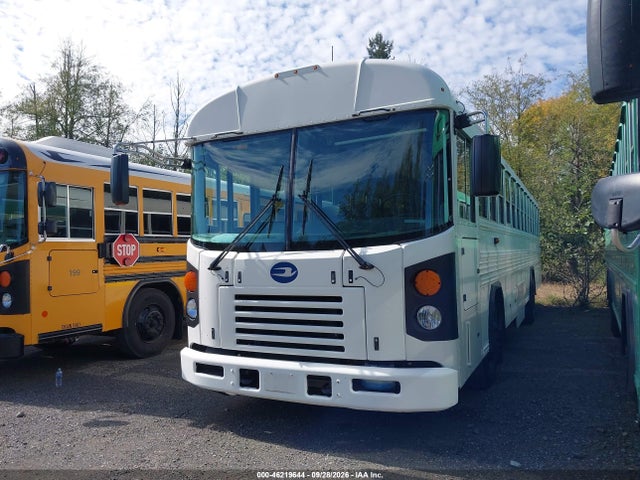 46219644 :رقم المزاد ، 1BABLCPA4GF320262 vin ، 2016 Blue Bird School Bus / Transit Bus مزاد بيع