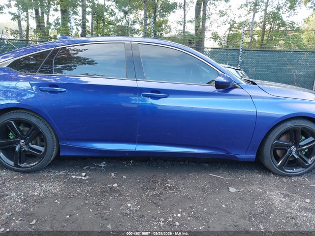 46219687 :رقم المزاد ، 1HGCV1F39JA268726 vin ، 2018 Honda Accord Sport مزاد بيع