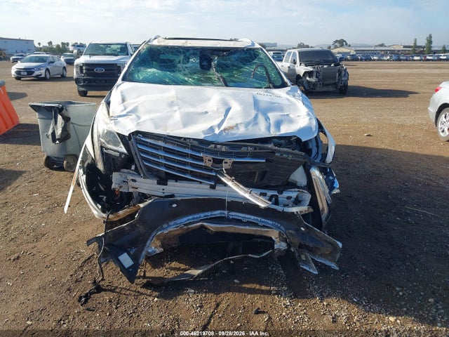 2017 Cadillac Xt5 Platinum მანქანა იყიდება აუქციონზე, vin: 1GYKNFRS8HZ299143, აუქციონის ნომერი: 46219708