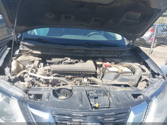 Nissan ROGUE S 2017 KNMAT2MT7HP532618 Image 10
