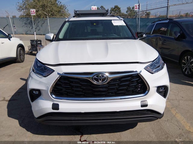 Toyota Highlander Hybrid Xle 2022 5TDHBRCH5NS545747 Image 12