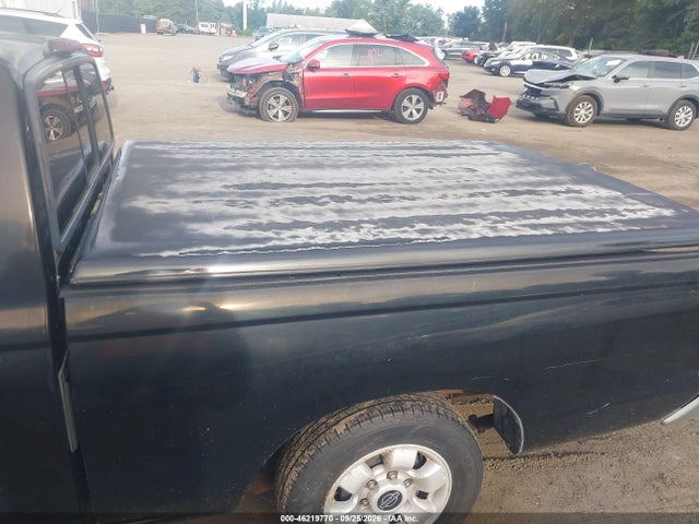 46219770 :رقم المزاد ، 1N6DD26S0YC415823 vin ، 2000 Nissan Frontier Xe مزاد بيع