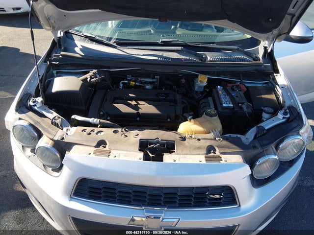 Chevrolet Sonic Lt Auto 2014 1G1JC6SH0E4189632 Image 10