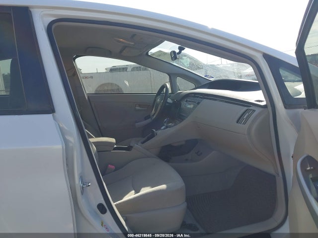 46219845 :رقم المزاد ، JTDKN3DU8B1422510 vin ، 2011 Toyota Prius Two مزاد بيع