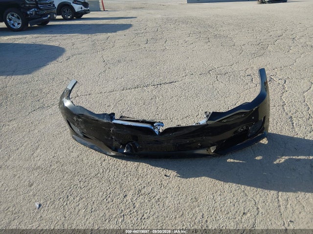 46219897 :رقم المزاد ، 5YJSA1E17HF209701 vin ، 2017 Tesla Model S 60/75 مزاد بيع