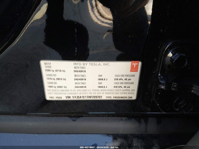 46219897 :رقم المزاد ، 5YJSA1E17HF209701 vin ، 2017 Tesla Model S 60/75 مزاد بيع