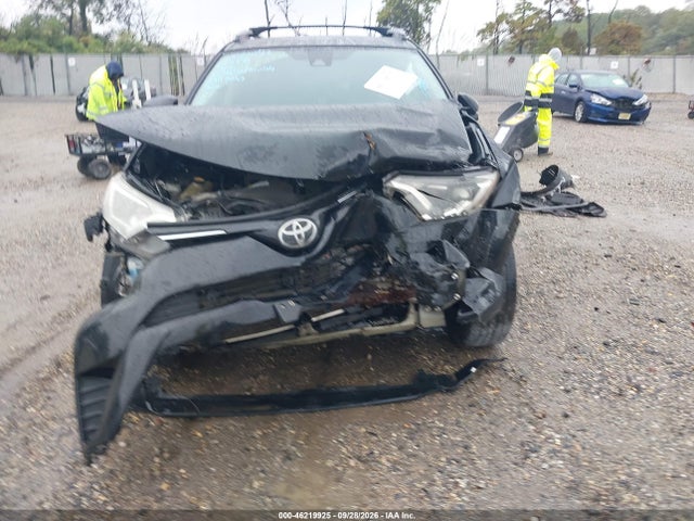 Aukcja sprzedaży 2018 Toyota Rav4 Le, vin: 2T3BFREV5JW739815, numer aukcji: 46219925