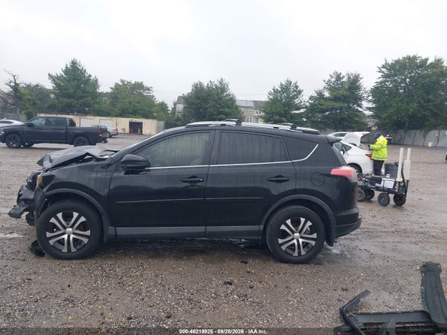 Aukcja sprzedaży 2018 Toyota Rav4 Le, vin: 2T3BFREV5JW739815, numer aukcji: 46219925
