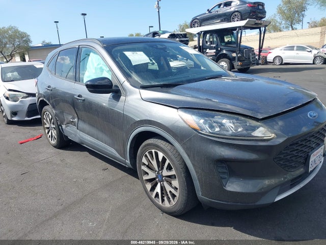 2020 Ford Escape Se Sport Hybrid მანქანა იყიდება აუქციონზე, vin: 1FMCU0BZ4LUC47401, აუქციონის ნომერი: 46219945