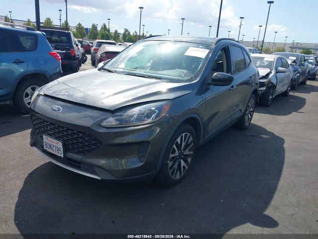 2020 Ford Escape Se Sport Hybrid მანქანა იყიდება აუქციონზე, vin: 1FMCU0BZ4LUC47401, აუქციონის ნომერი: 46219945