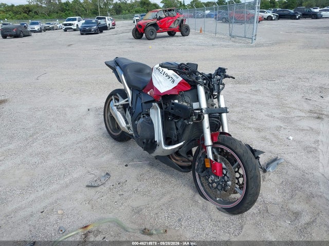 2010 Honda Vfr1200 F მანქანა იყიდება აუქციონზე, vin: JH2SC6318AK000932, აუქციონის ნომერი: 46219978
