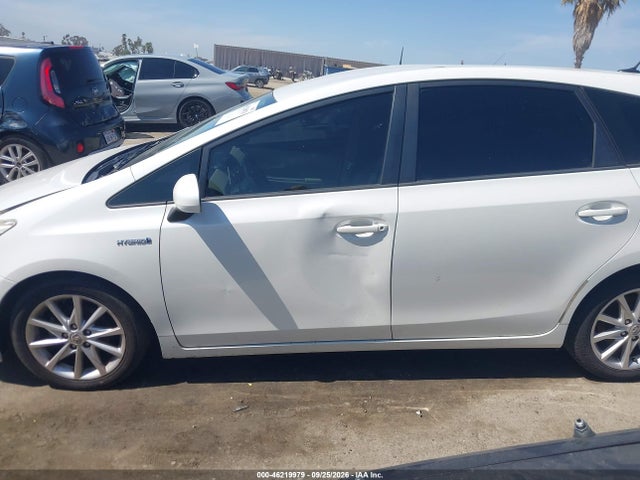 2012 Toyota Prius V Five მანქანა იყიდება აუქციონზე, vin: JTDZN3EU6C3138814, აუქციონის ნომერი: 46219979