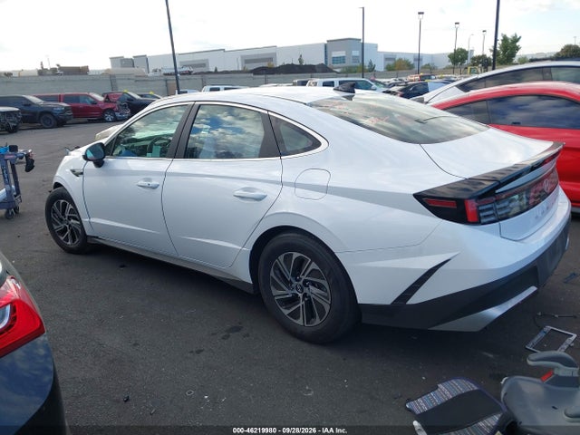 Продаж на аукціоні авто 2026 Hyundai Sonata Hybrid Blue, vin: KMHL24JJ6TA138531, номер лоту: 46219980
