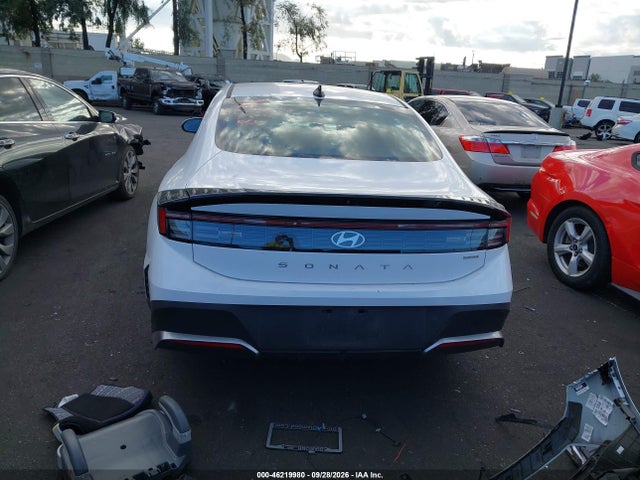 Продаж на аукціоні авто 2026 Hyundai Sonata Hybrid Blue, vin: KMHL24JJ6TA138531, номер лоту: 46219980