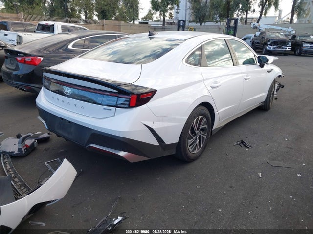 Продаж на аукціоні авто 2026 Hyundai Sonata Hybrid Blue, vin: KMHL24JJ6TA138531, номер лоту: 46219980
